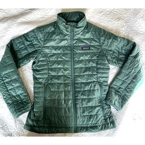 Women’s Patagonia Nano Puff Jacket Size Small